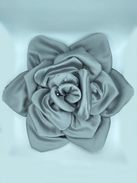 Cuscino In Raso A Forma Di Rosa e Peonia