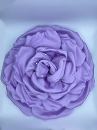 Cuscino In Raso A Forma Di Rosa e Peonia
