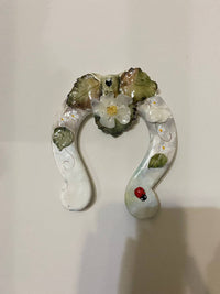 Ferri di Cavallo in Ceramica Dipinti a Mano