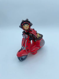 Vespa con Decorazioni in Porcellana Fredda